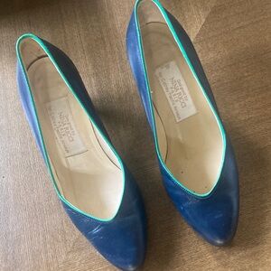 Vintage Nina Rucci Blue Heels with Green Trim 1”